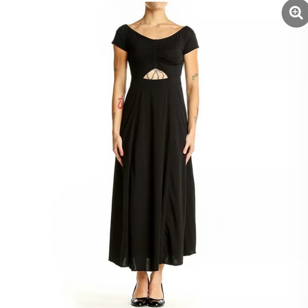 HP! x2✨ Free People Black Off-Shoulder Midi Dress